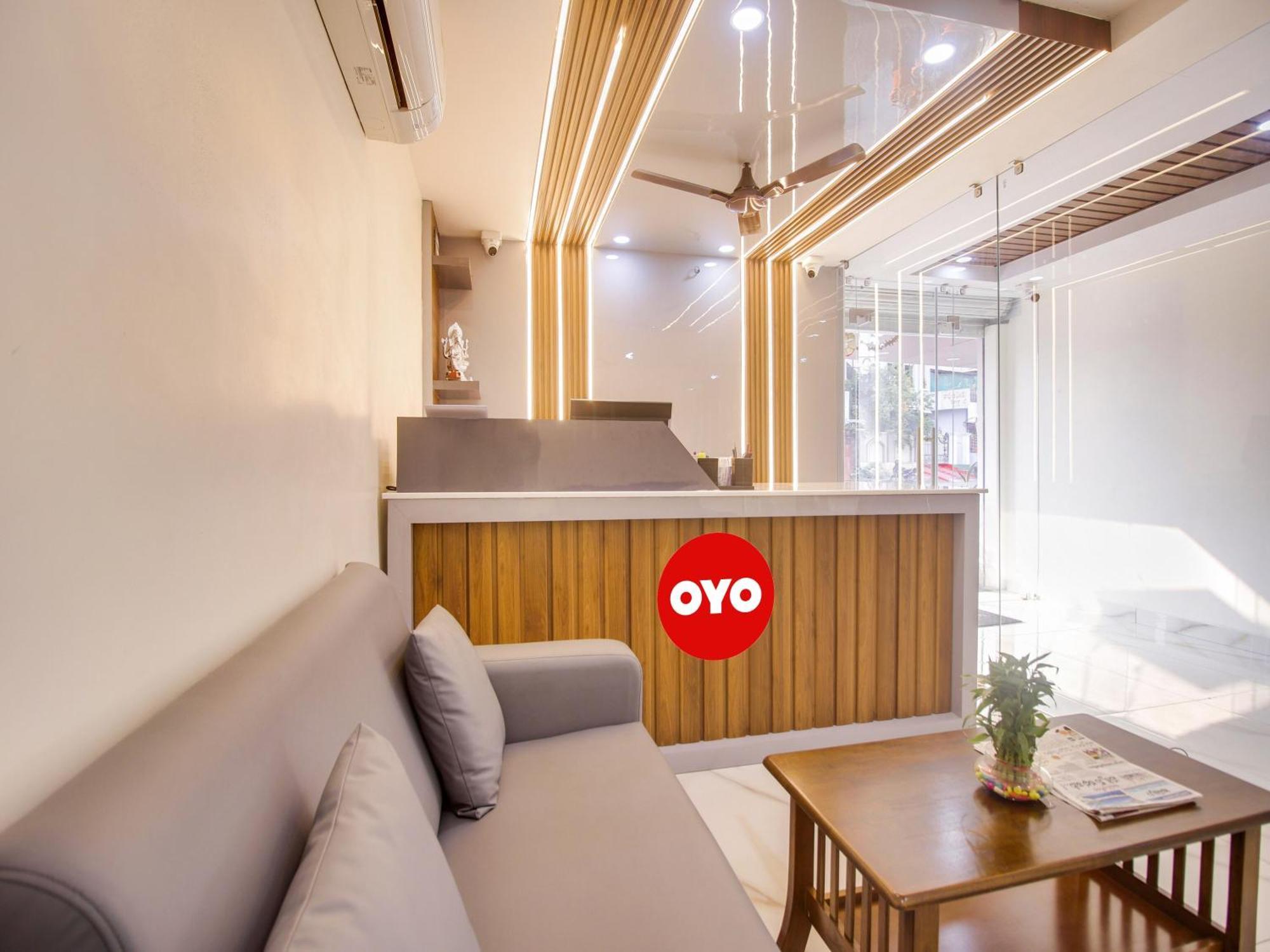 Hotel O Rr Residency Khammam Екстер'єр фото