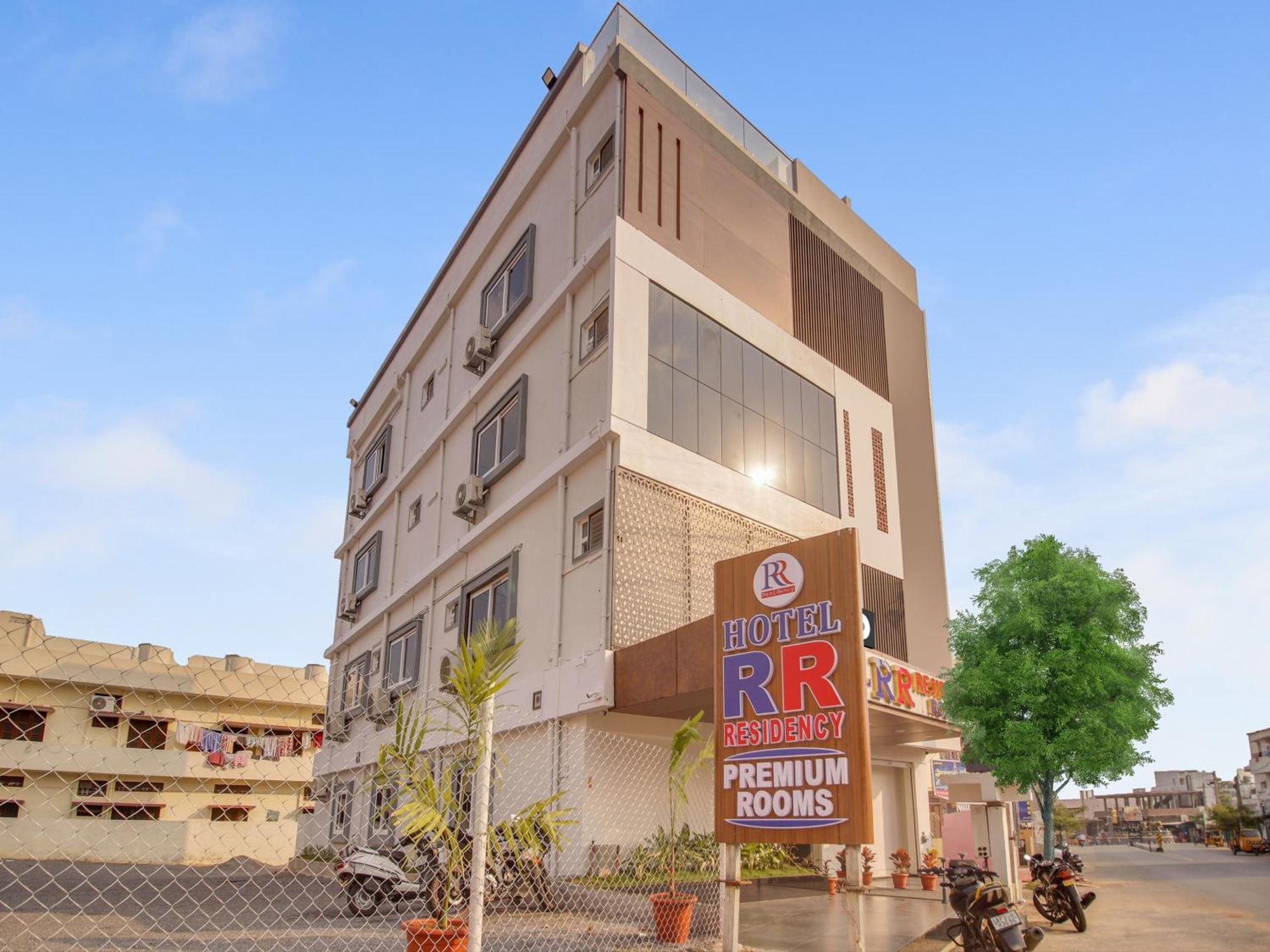 Hotel O Rr Residency Khammam Екстер'єр фото